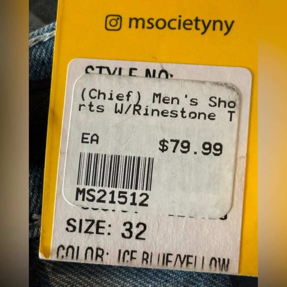 M. Society Shorts Men’s Yellow Sequins Size 32‎